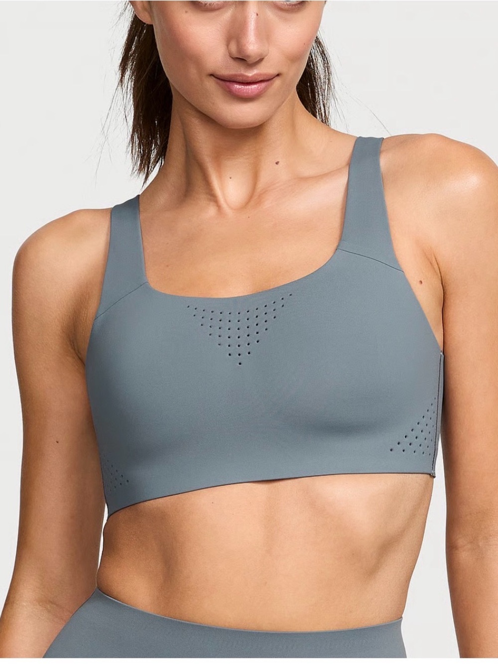 Victoria's Secret VSX Featherweight Max Wireless Sports Bra 38DDD
